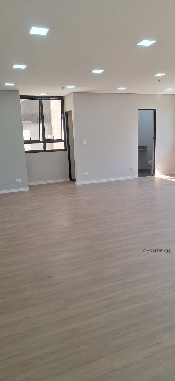 Sala Comercial em JARDIM PAULISTA, São Paulo (foto 2)